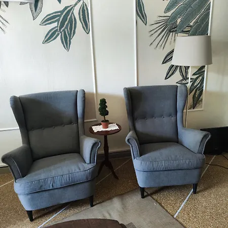Eden Hotel 2*